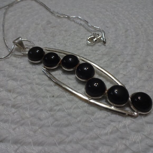 Modern BLACK ONYX Handmade Sterling 925 Pendant/Chain #11D - Picture 3 of 3